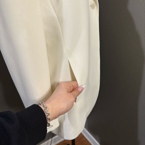 Vintage Jones wear Cream Crepe Single Button Blazer Jacket - Picture 5 of 11
